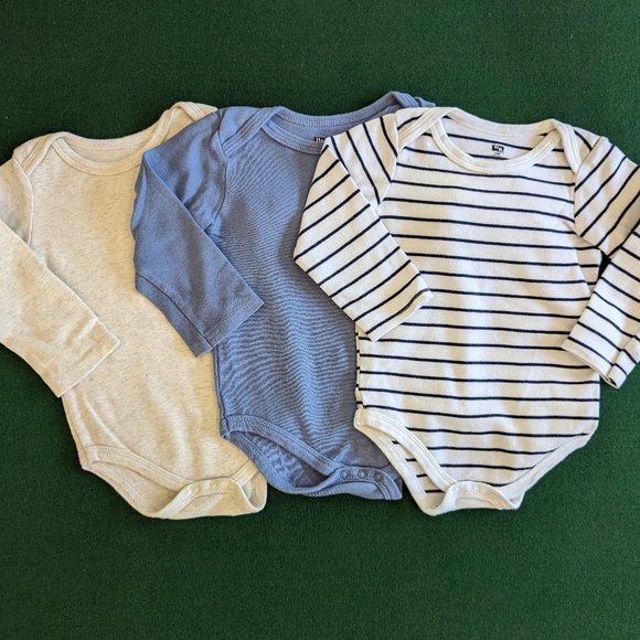 Bundle HB Onesies/Bodysuits 24 Months 💙 - Picture 1 of 7